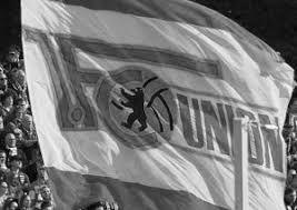 Fc union berlin fan club new york. Union Berlin Fans Trauern Um Verstorbenes Szenemitglied Faszination Fankurve