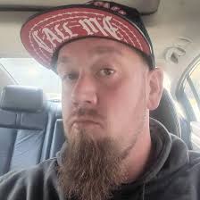 Derek McNeill (@derek.mcneill.908) • Facebook