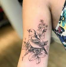 And, the words delicate, nature, and women go hand in hand. Pin By Luciana Paula On Screenshots Nature Tattoos Tattoos Nature Tattoo Sleeve