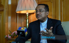 Ahmad samsuri mokhtar on facebook. Bernama Terengganu Mulls Buying Reasonable Amount Of Equity In Petronas