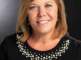 Mary Ropp's Instagram, Twitter & Facebook