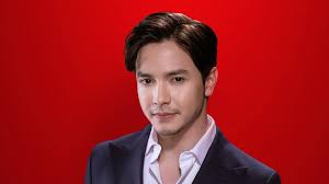 Alden Richards, ipinaliwanag ang kahulugan ng pinost na 'kuracaught'