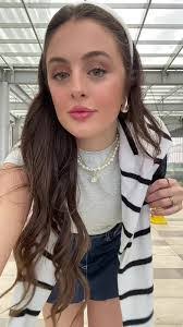 Savannah Emerson's Instagram, Twitter & Facebook