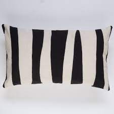 We did not find results for: Pillow Traces Oblong Black White Zenza Zenza Home Eng