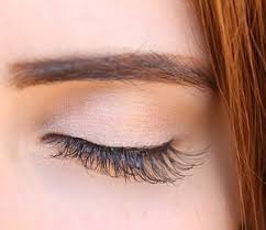 Rizinusöl ist seit einigen jahren mit ganz oben auf der liste der natürlichen beautyprodukte. Dm Rizinusol Vergleich Raffiniert Oder Kaltgepresst Drogerietester