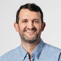 Jill Benitez's Instagram, Twitter & Facebook