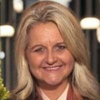 Kerry Burrows's Instagram, Twitter & Facebook