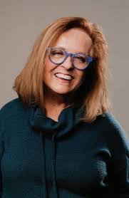 Dan Gitt's Instagram, Twitter & Facebook