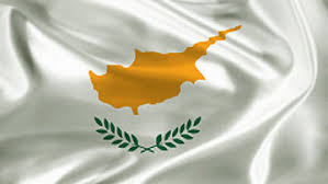 The national flag of cyprus came into use on 16 august 1960, under the zurich and london agreements, whereby a constitution was drafted and cyprus was proclaimed an independent state. Moskva Ustala Kormit Kipr Mir Inosmi Vse Chto Dostojno Perevoda