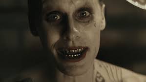 Arkham es una serie de videojuegos y una película de acción protagonizados por el superhéroe ficticio batman.el primer videojuego de esta franquicia fue batman: Escuadron Suicida Todas Las Escenas Eliminadas De The Joker
