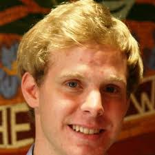 Jared Mackenzie's Instagram, Twitter & Facebook