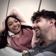 Daniel Ferri and Regina Live