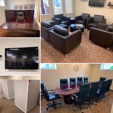 Lots To See Here Health Care Company Executive Office Furniture Auction In Edina Executive Office Furniture Furniture Auctions Executive Office