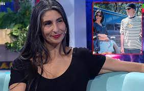 Era modelo, estudiaba teatro y comenzaba a lanzarse musicalmente. 2cy Tk53ifuhsm