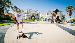 Follow me on instagram @loganpaul business: Why Was Jake Paul S House Raided By Fbi In Armored Trucks Talent Recap