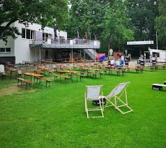 Foodnews Wald See Kuche Idyllischer Biergarten In Langenhagen