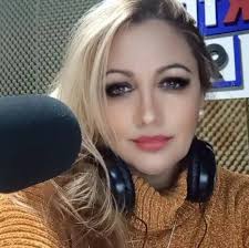 Cecilia Aranda's Instagram, Twitter & Facebook