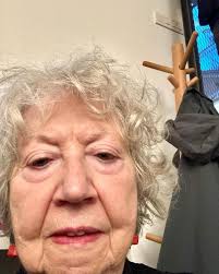 sto iniziando a rivisitare i vecchi nastri audio che ho. in magazzino. fra  le tante altre cose, sto trovando anche nastri registrati a e per Canale  96, con Riccardo Pifferi, ad esempio,