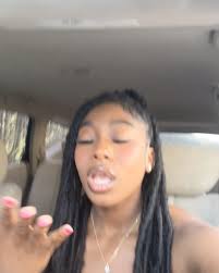 Goodmorning from your earth angel 😇