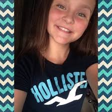 Emily Marek (@EmilyEmilymarek)