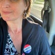 Angela Denk (@absinthemindedgrrrl) • Instagram photos and videos