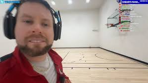 HAPPY NEW YEAR! I HAVEN'T LOST A GAME THIS YEAR! LIVE STREAM