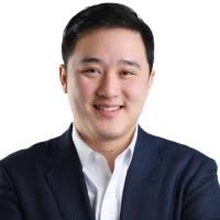 Hendrick Lee (Palm Drive Capital)