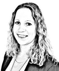 Angela Lipp's Instagram, Twitter & Facebook