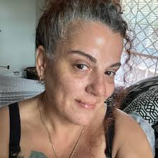 Please no negative comments! Looking for recommendations for a spiritual  medium that you have had a positive experience with. In person visits only.  Thank you!