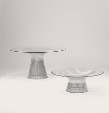 Requiring as many as 1,000 welds and crafted out of wire and space, the coffee table demonstrates platner's belief that there is room in modernism for the kind of decorative, gentle, graceful design that appeared in a period style like louis xv. Platner Dining Table Glass Knoll Furniture Sacrecoeur Design Store