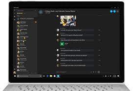 Windows 10 has a dark mode. New Skype Preview Rolls Out With Windows 10 Anniversary Update Offering A Dark Theme Os Integration Techcrunch
