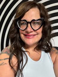 Local artist showcases at Frankie's NY Bagels