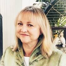 Crowdfunding to Help keep Carriages Community Cafe open.