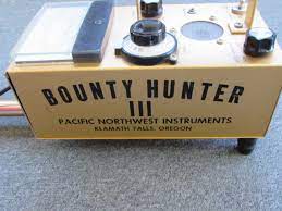 From the original red baron to the t2, let's talk bounty hunter. Lot Detail Find Buried Treasure With This Bounty Hunter Iii Metal Detector