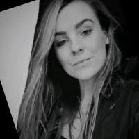 90+ profilů „Olivia“