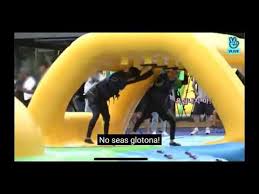 Los integrantes de bts tuvieron un momento divertido compitiendo por el. Bts Juegos De Agua Parte 1 3 Youtube