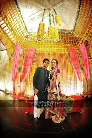 Pin By Mubeen Yaqub On Pakistani Weddings Traditions Pakistani Bridal Eastern Wedding Indian Bride