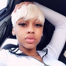 Having short hair means foregoing typical long styles like braiding or updos, but that doesn't mean you don't have a variety of hip and beautiful style options. 25 Short Relaxed Hairstyles