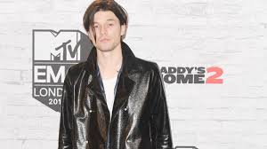 Here is what we know about her. James Bay Und Wayne Rooney Echte Mannerfreundschaft