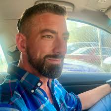 Is 10 amp fuse circuit for fuel pump?