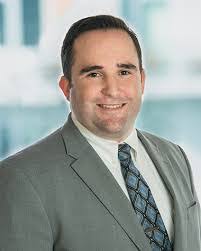 Kevin Bearden's Instagram, Twitter & Facebook