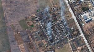Satellite images show Ukraine homes ...