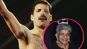 • • ★ ★ #freddiemercury no matter how ill freddie felt, he never grumbled to anyone or sought sympathy of any kind. Freddie Mercury 45 Erzahlte Mutter Nie Von Aids Diagnose Promiflash De