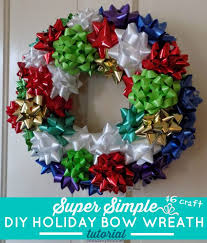 Nyc Area Mom Blog Diy Holiday Gift Bow Wreath Tutorial Super Simple 6 Craft Diy Holiday Diy Holiday Gifts Christmas Wreaths Diy