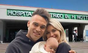Jul 12, 2021 · la hija de 5 meses de lautaro martínez, delantero campeón de la copa américa en brasil con la selección argentina, fue internada en las últimas horas de este domingo en el hospital humberto. La Hija De Lautaro Martinez Se Golpeo La Cabeza Y Quedo Internada En El Notti Mendoza Today