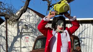The texas chain saw massacre (1974). Tbt Bastrop Family Preserves The Gas Station From The Texas Chainsaw Massacre Keye