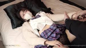 香港極品美少女甜美遊戲陪玩JK學生妹醉醺醺見棒就含醒來驚覺被上得一塌糊塗PPP Porn 精選亞洲素人成人影片0 |