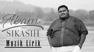 Lirik dunia belum berakhir dari shaden ini dipublikasikan pada tanggal 24 agustus 2005 (15 tahun yang lalu). Terputus Sudah Di Antara Kita Berbeza Sudah Dua Dunia Lagu Nyanyian Abam Buat 1 Juta Pendengar Tersentuh Astro Awani