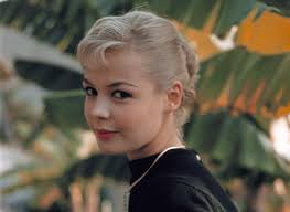 Tragic Facts About Sandra Dee, Hollywood's Darkest Ingenue