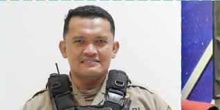 Perjalanan Karir Polisi "Artis" Aipda Ambarita, Berawal dari Tukang Cat  Kini Humas Polda Metro Jaya